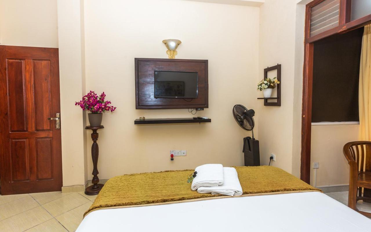 Fort Thari Inn กอลล์ ภายนอก รูปภาพ