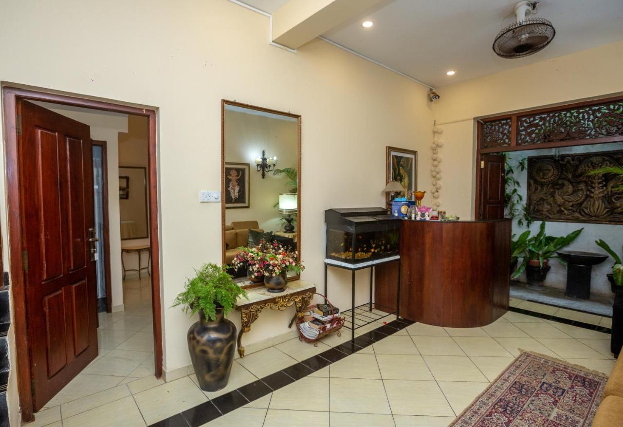 Fort Thari Inn กอลล์ ภายนอก รูปภาพ